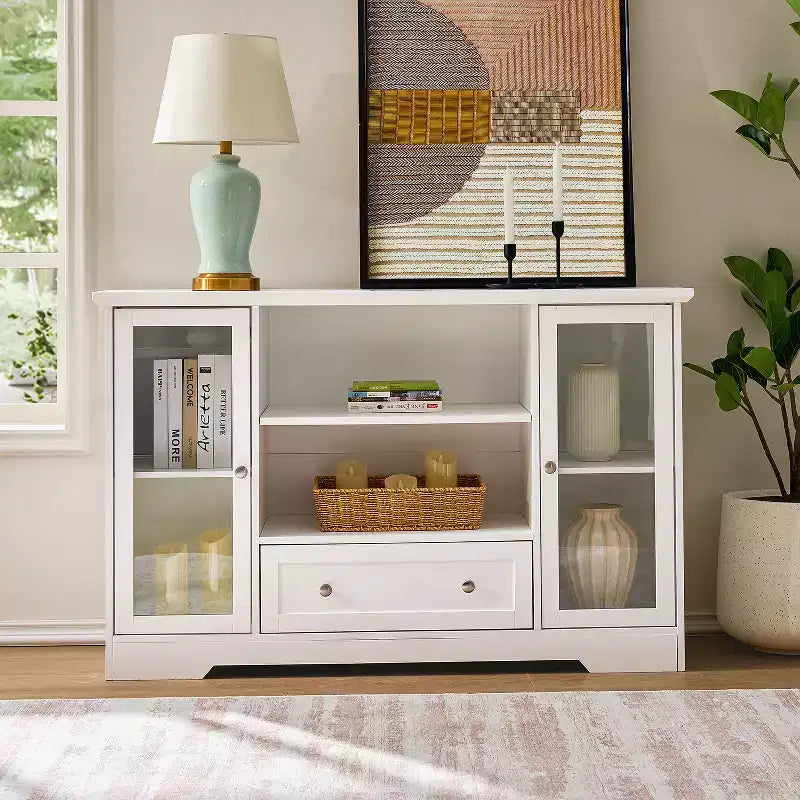 Aparador Pearson Modern 51 de madera y cristal con cajón y estantes ajustables