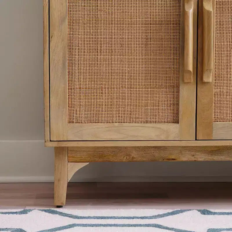 Mueble de caña Gordon de 3 puertas, color natural