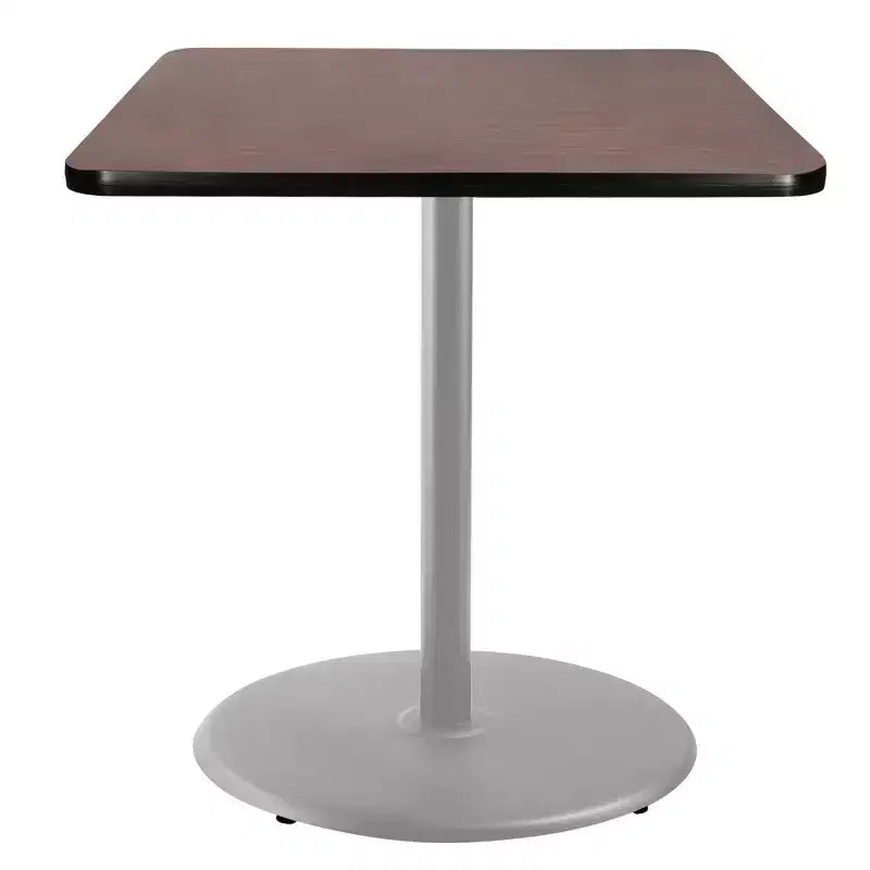 Mesa cuadrada de altura de barra de comedor de 42" de la colección Bennet